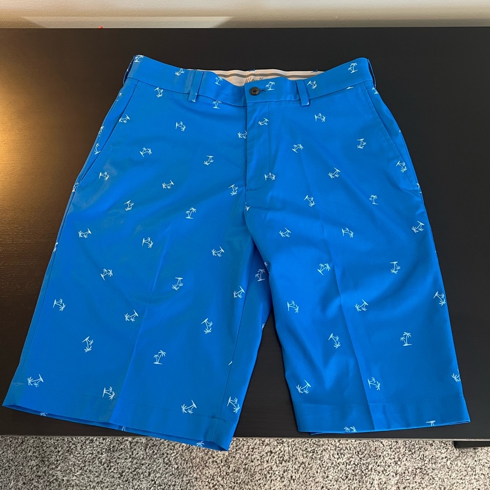 Blue Walter Hagen 32” Men’s shorts/ Never Worn!